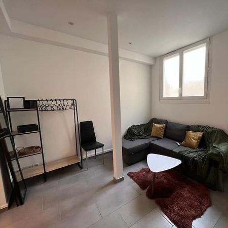 Appartement Idealement Situe Montereau-faut-Yonne Exteriér fotografie